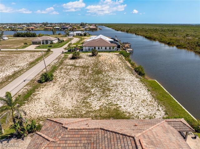 3346 NW 47th AVE, Cape Coral, FL 33993