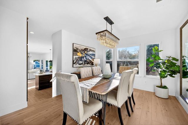 4939 Windsor Village Ln, Fair Oaks, CA 95628