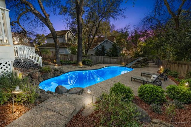 4939 Windsor Village Ln, Fair Oaks, CA 95628