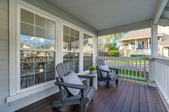 4939 Windsor Village Ln, Fair Oaks, CA 95628