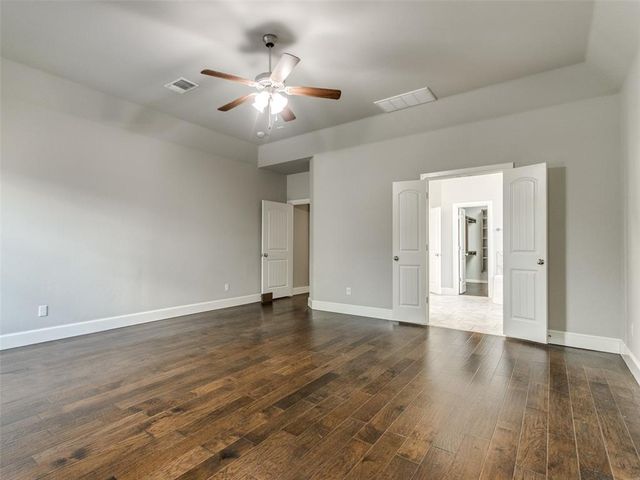 4301 Hackney Wick Road, Norman, OK 73072