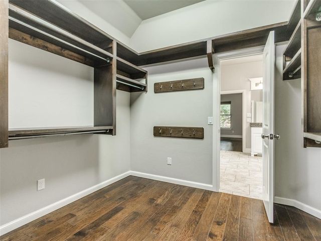 4301 Hackney Wick Road, Norman, OK 73072