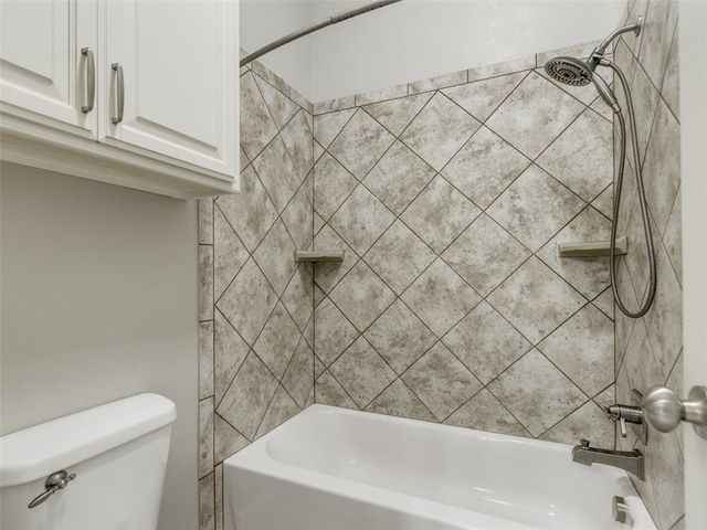 4301 Hackney Wick Road, Norman, OK 73072