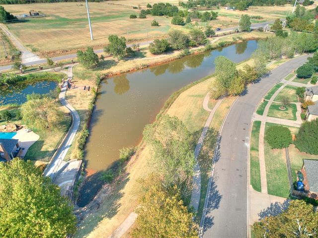 4301 Hackney Wick Road, Norman, OK 73072