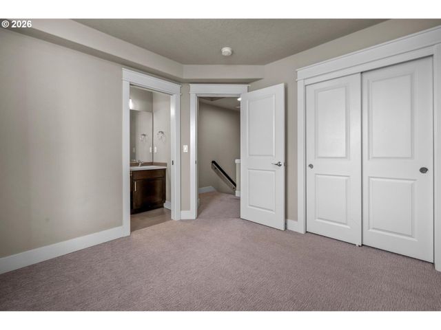 337 Ne MORRIS St, Portland, OR 97212