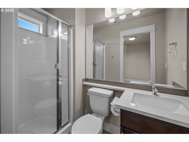 337 Ne MORRIS St, Portland, OR 97212