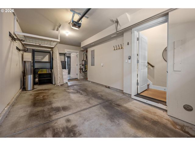 337 Ne MORRIS St, Portland, OR 97212