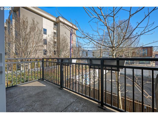 337 Ne MORRIS St, Portland, OR 97212