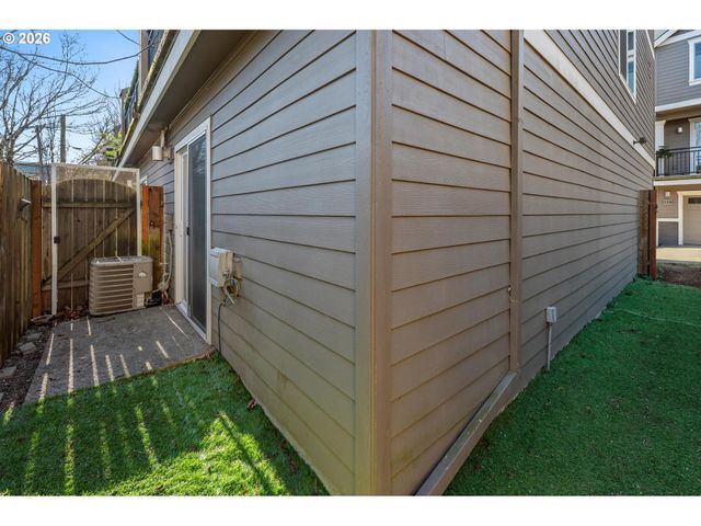 337 Ne MORRIS St, Portland, OR 97212