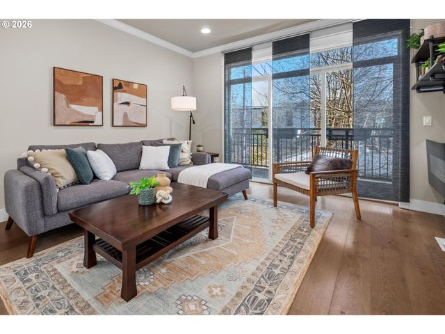 337 Ne MORRIS St, Portland, OR 97212