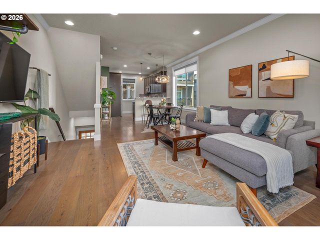 337 Ne MORRIS St, Portland, OR 97212