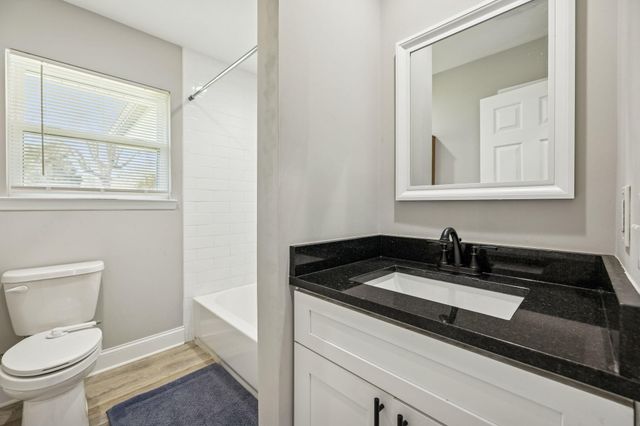 697 Cross Street, Rossville, GA 30741