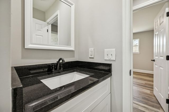 697 Cross Street, Rossville, GA 30741