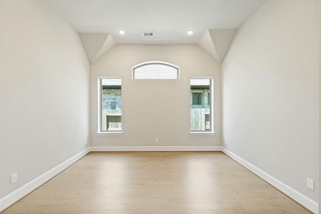 2723 Lakeside Shore Drive, League City, TX 77573