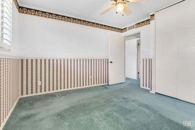 2715 Clemson Court, Bakersfield, CA 93306