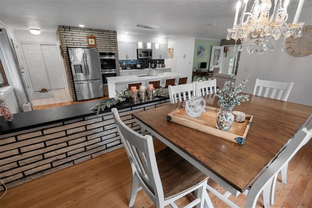 4416 VILLAGE Street, Erie, PA 16506