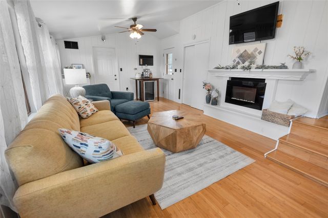 4416 VILLAGE Street, Erie, PA 16506