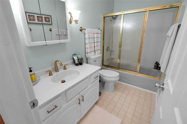 4416 VILLAGE Street, Erie, PA 16506