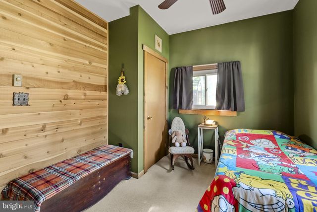 225 HARTINGS PARK RD, Denver, PA 17517