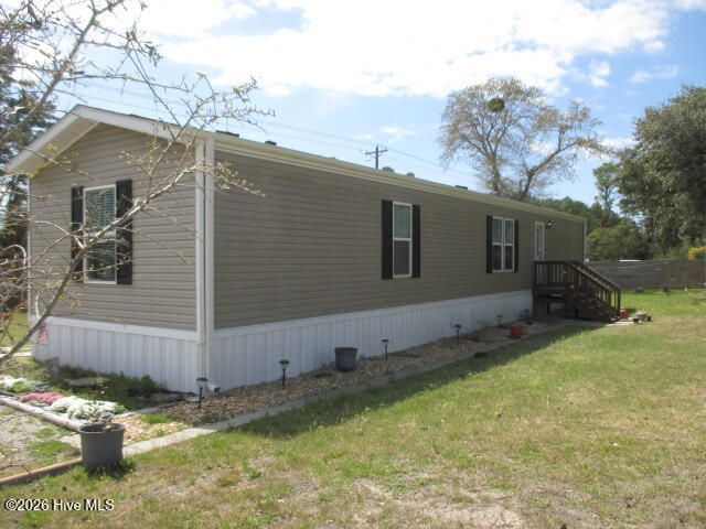 107 Paradise Lane, Newport, NC 28570