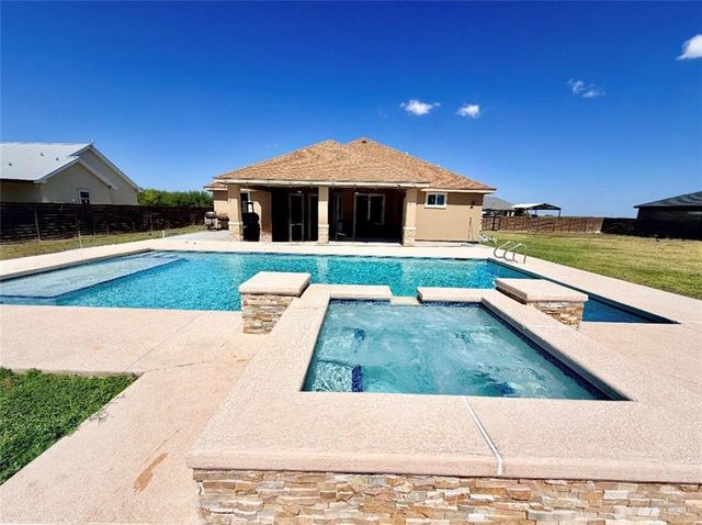 11115 Luisa Circle North, Mercedes, TX 78570
