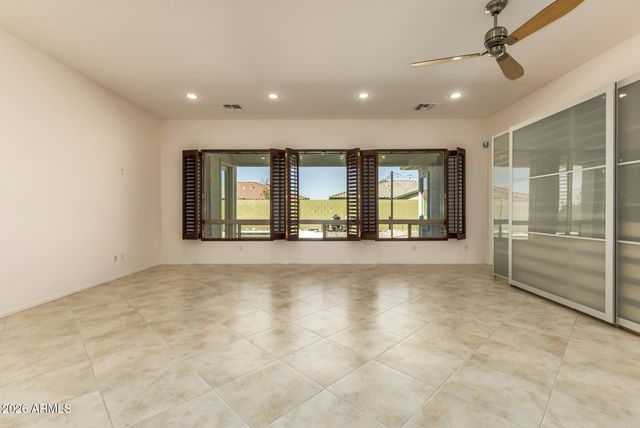 2416 W Kachina Trail, Phoenix, AZ 85041