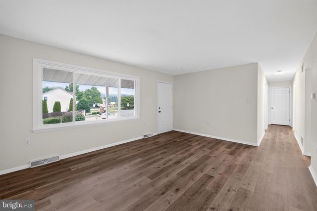 2733 FRIDINGER MILL RD, Manchester, MD 21102