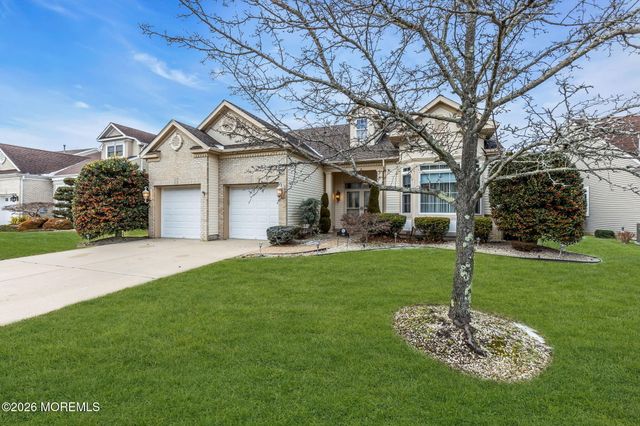 15 Spring Lake Boulevard, Waretown, NJ 08758