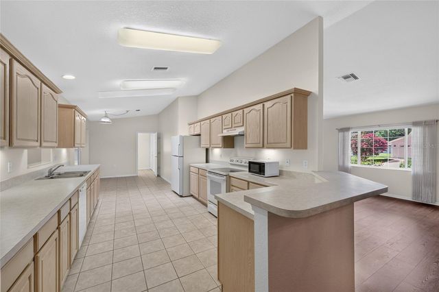 11268 SW 139TH PLACE, Dunnellon, FL 34432