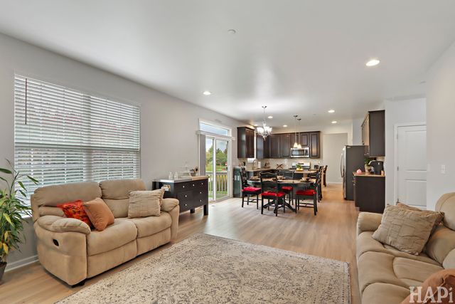 1798 Newberry Lane, Hoffman Estates, IL 60192