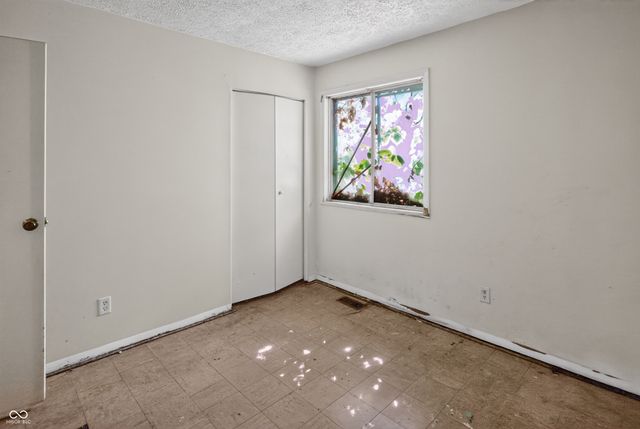 8538 Montery Road, Indianapolis, IN 46226