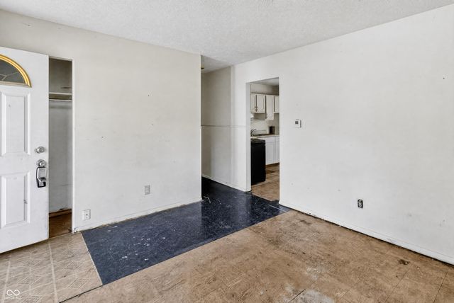 8538 Montery Road, Indianapolis, IN 46226