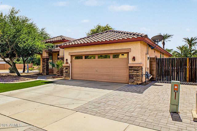 15395 W JACKSON Street, Goodyear, AZ 85338