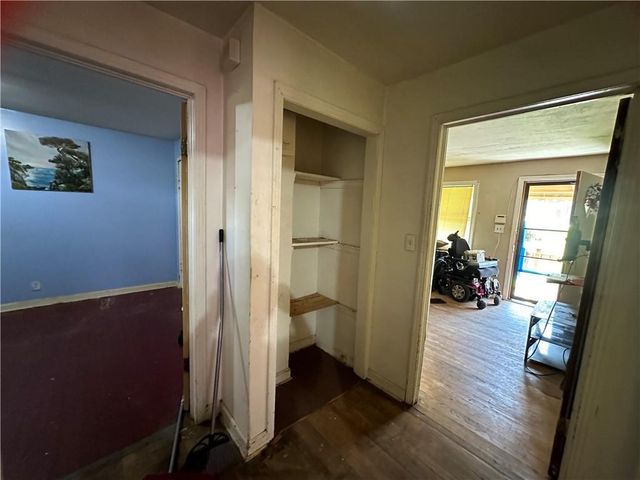 3552 Linecrest Road, Ellenwood, GA 30294