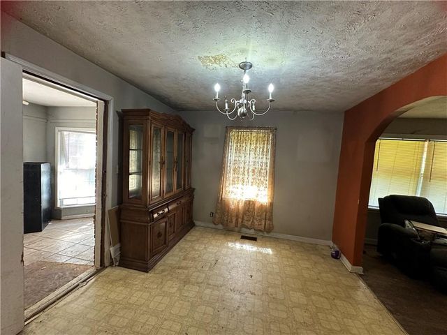 3552 Linecrest Road, Ellenwood, GA 30294