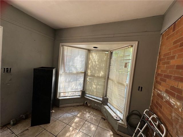 3552 Linecrest Road, Ellenwood, GA 30294