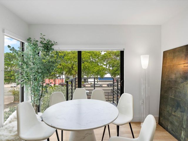 1134 71st St, Miami Beach, FL 33141