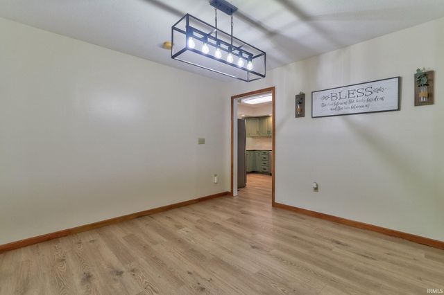 14573 N County Road 600, Lamar, IN 47550