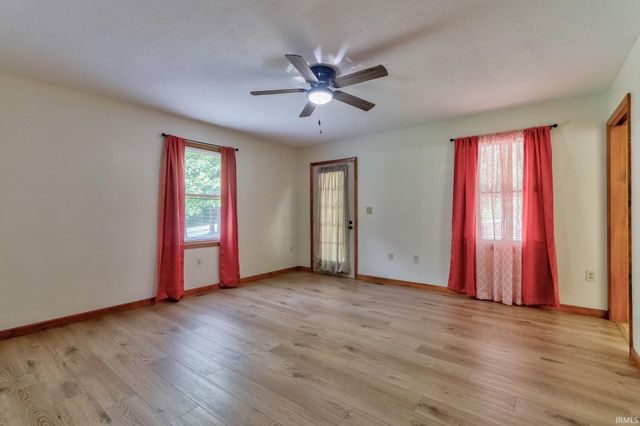 14573 N County Road 600, Lamar, IN 47550