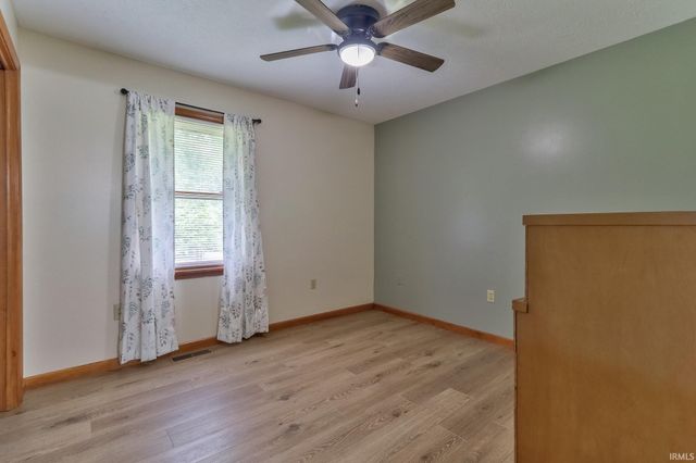 14573 N County Road 600, Lamar, IN 47550