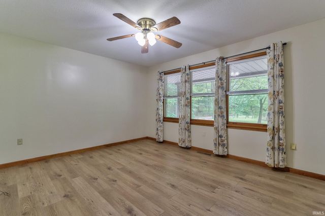14573 N County Road 600, Lamar, IN 47550