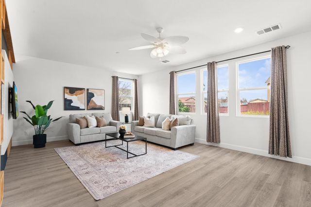 607 Mono Street, Manteca, CA 95337