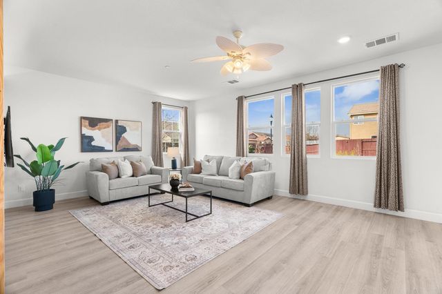 607 Mono Street, Manteca, CA 95337