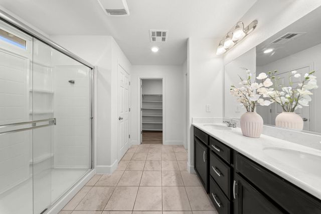 607 Mono Street, Manteca, CA 95337