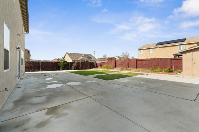 607 Mono Street, Manteca, CA 95337