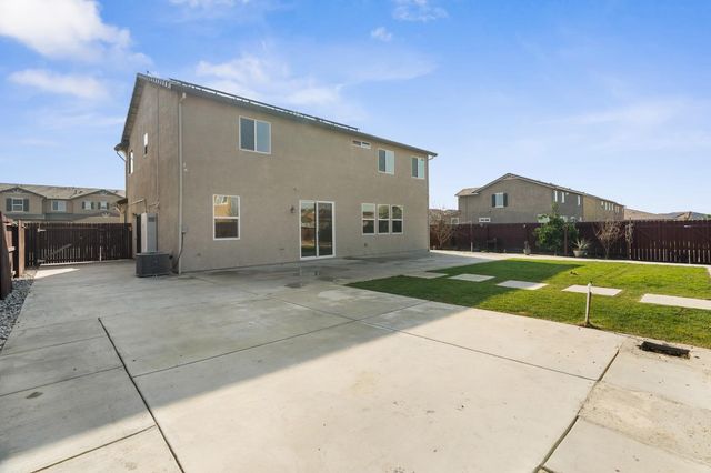 607 Mono Street, Manteca, CA 95337