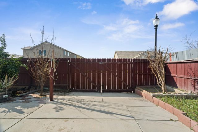 607 Mono Street, Manteca, CA 95337