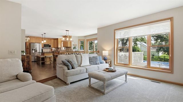 4545 Palmer Lane, Eau Claire, WI 54701