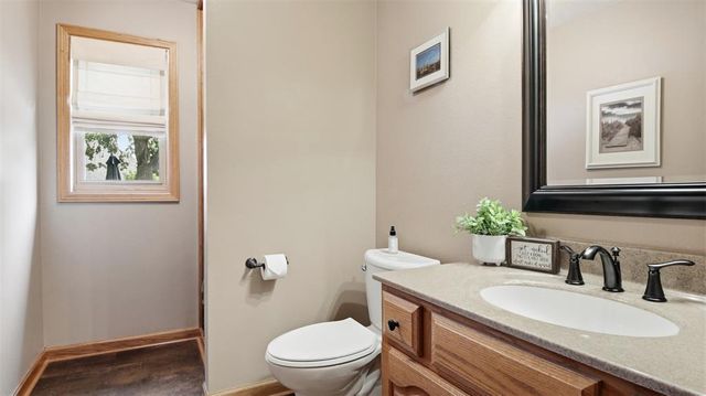4545 Palmer Lane, Eau Claire, WI 54701