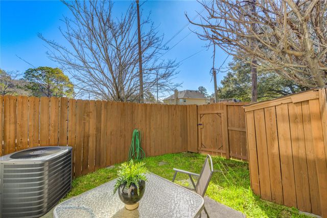 2002 Gentryside Dr 110 110, Houston, TX 77077